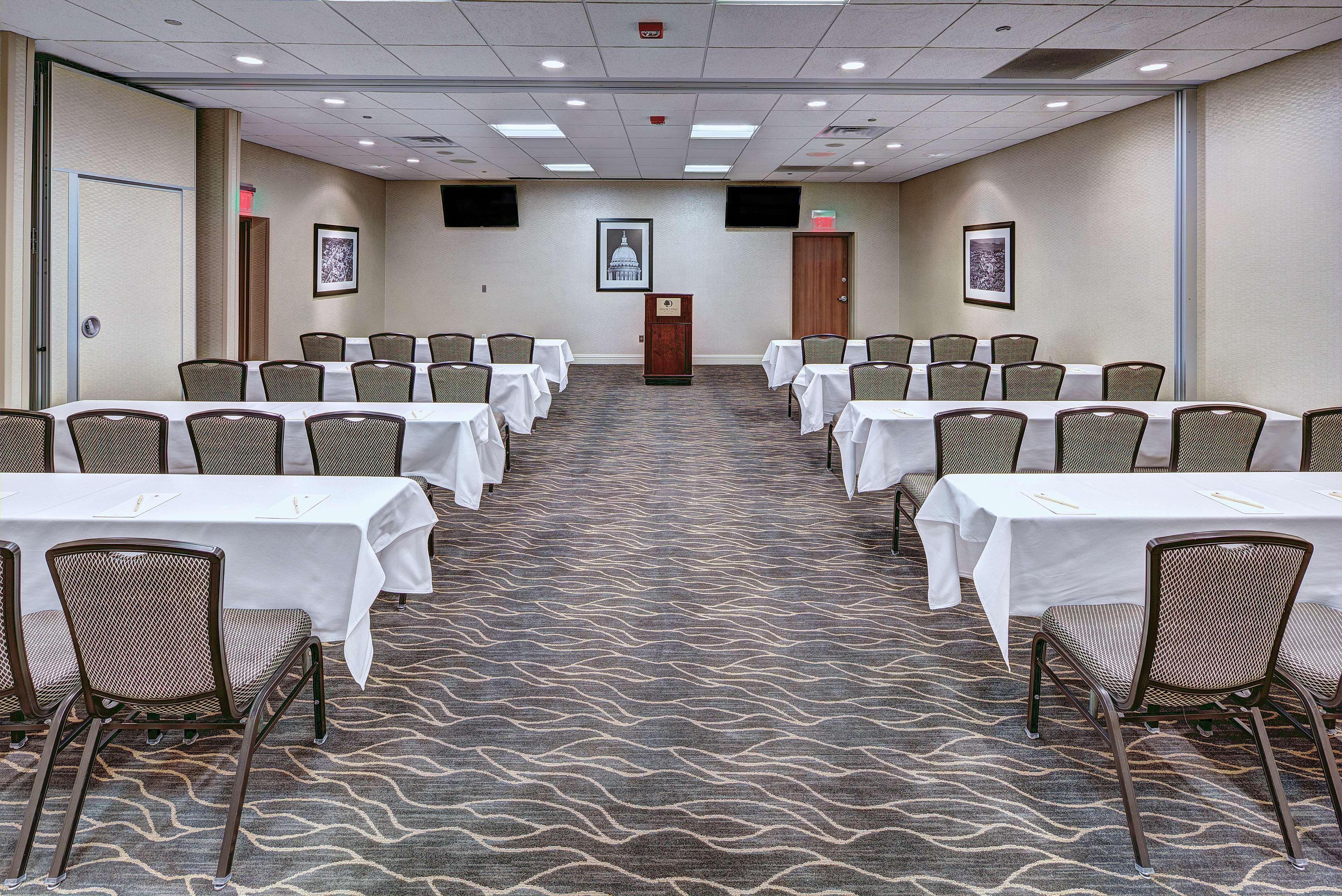 Doubletree By Hilton Madison Downtown Hotel Luaran gambar