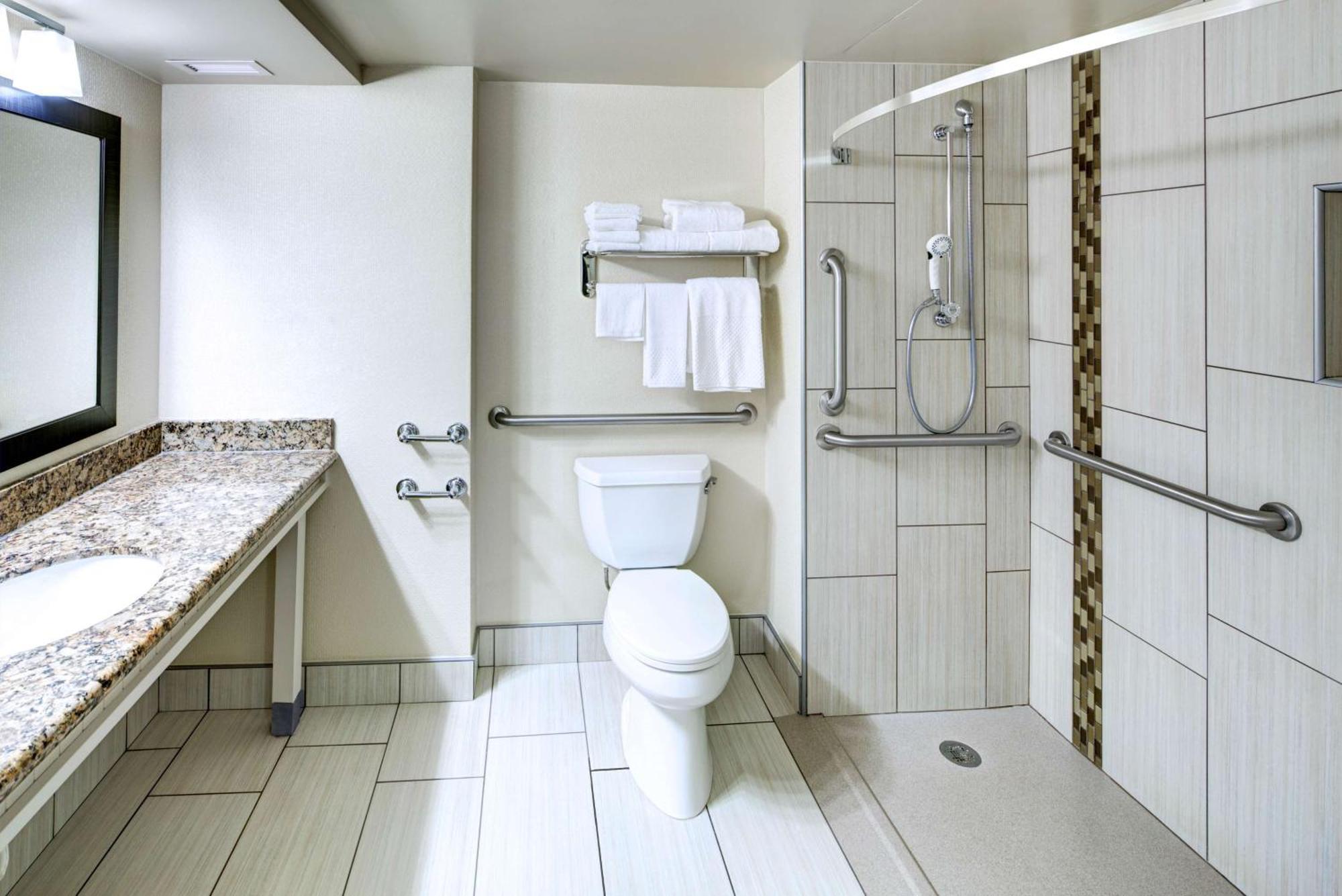 Doubletree By Hilton Madison Downtown Hotel Luaran gambar